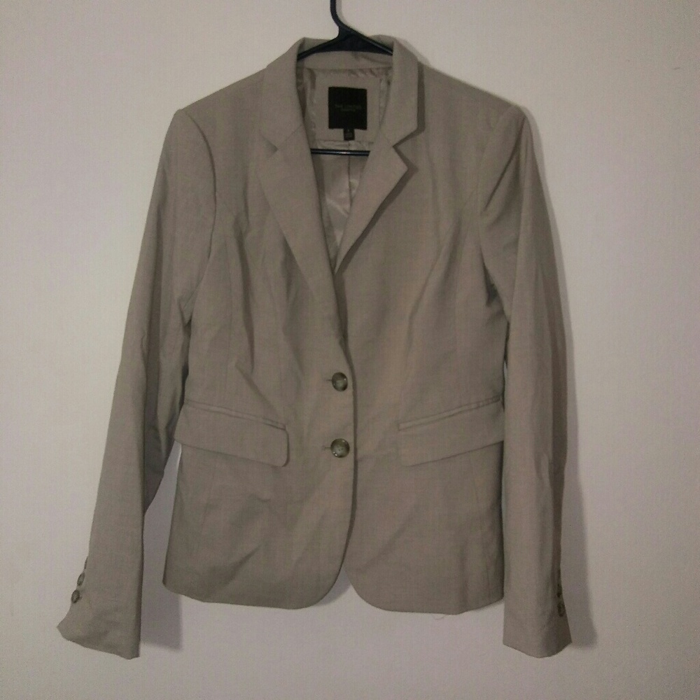 The Limited Size 6 Tan Two Button Work Bla…